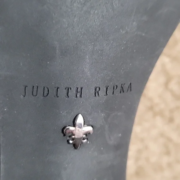 Judith Ripka Grey Snakeskin Leather Sandle Size 9.5 M - Picture 9 of 13